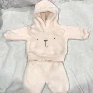 Baby girl fleece sweat suit